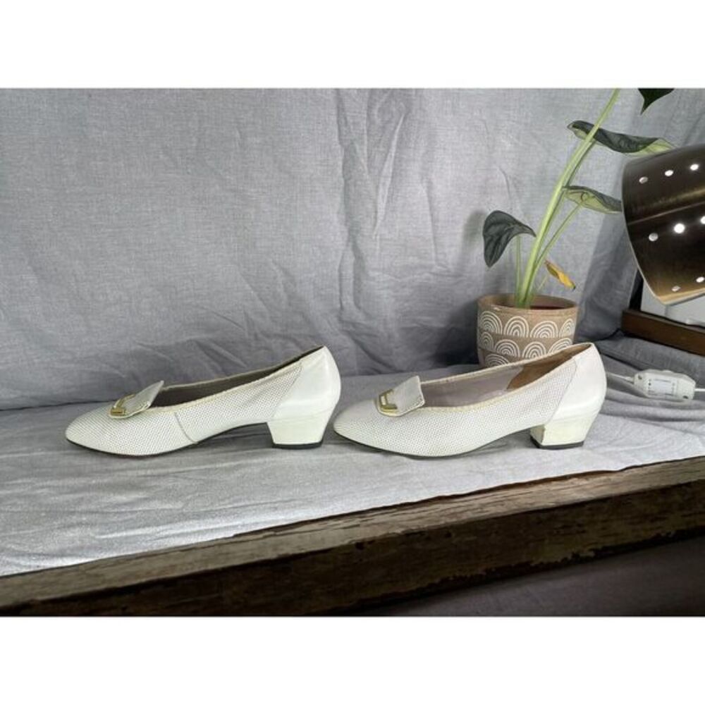 La Linea Hassia Gina white pump sz 9.5‎ - Picture 5 of 10